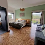 D'aqui E D'acola - Couette-café 3*