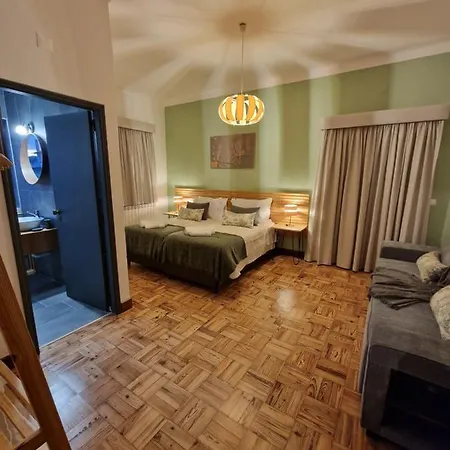 Bed and Breakfast D'aqui E D'acola - Pardieiros (Arganil)