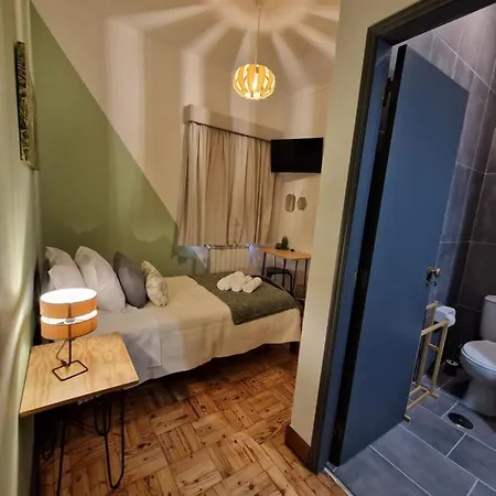 Bed and Breakfast D'aqui E D'acola - Pardieiros (Arganil)