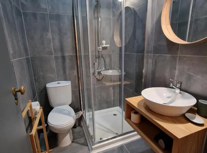 D'aqui E D'acola - 住宿加早餐酒店 Pardieiros (Arganil)